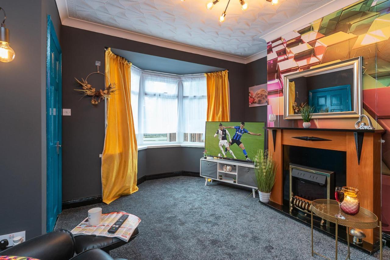 J'S Home Away From Home Fresh 2 Bedroom Garden Parking Kingston upon Hull Eksteriør bilde
