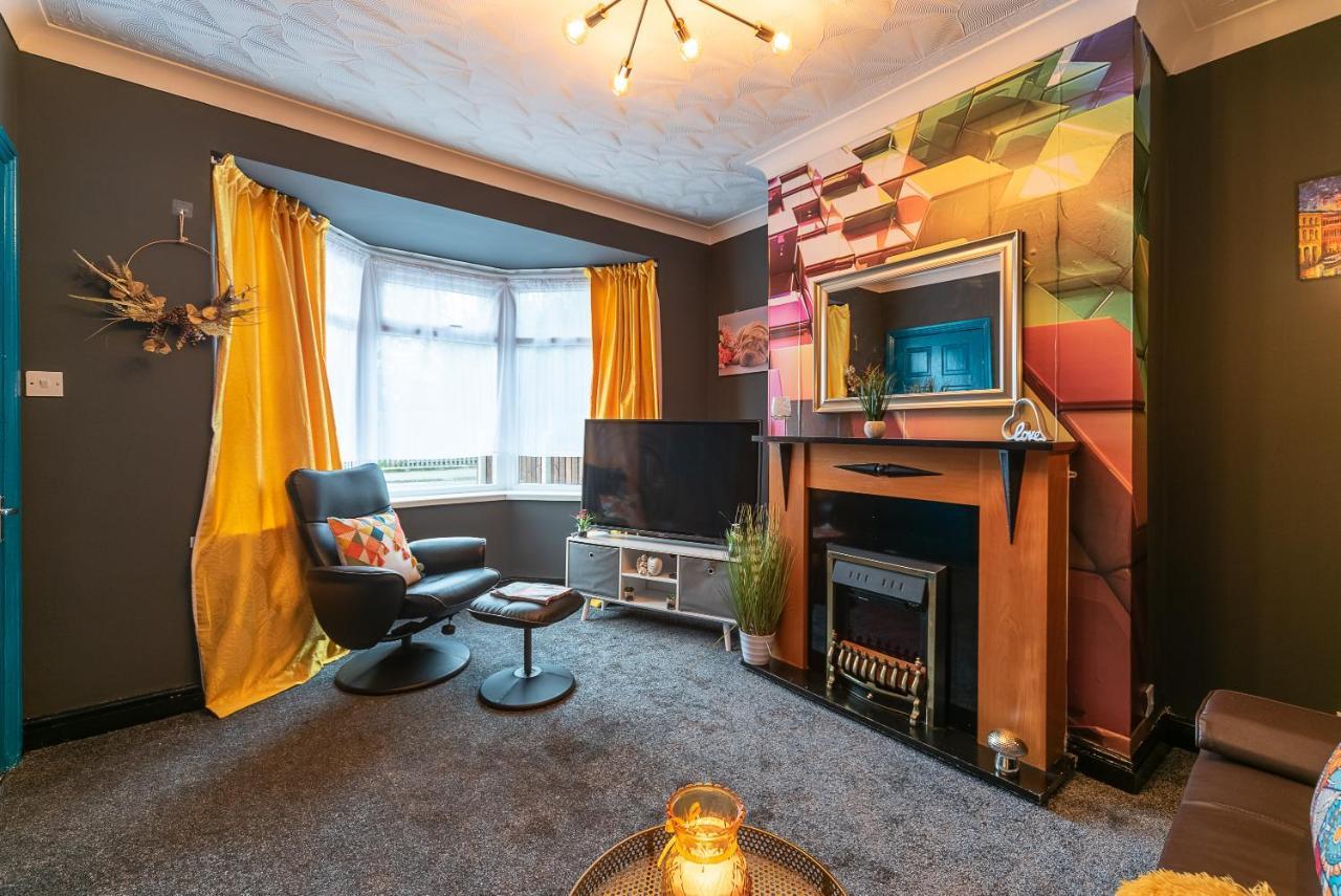 J'S Home Away From Home Fresh 2 Bedroom Garden Parking Kingston upon Hull Eksteriør bilde
